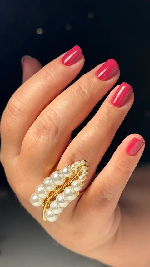 Obrázek 6 z 10 v galerii "ONIX nailcare & store"