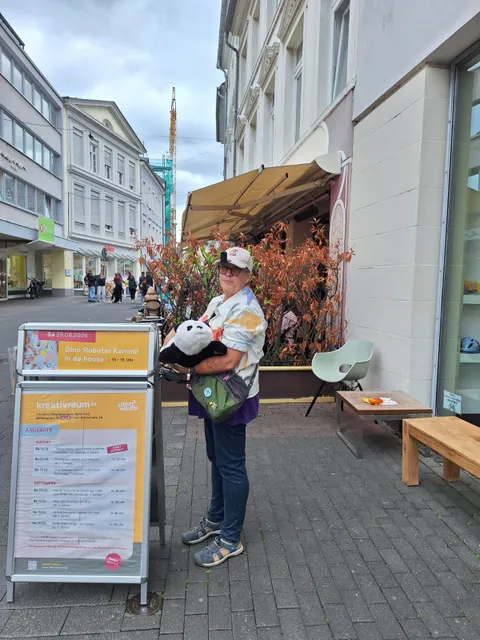 Bild 7 von 17 in der Galerie von "Dino Kammli"