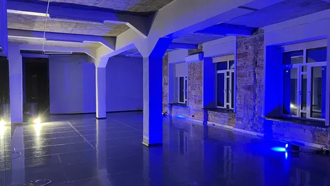 Зображення 1 з 3 у галереї "A.G.E. Space"