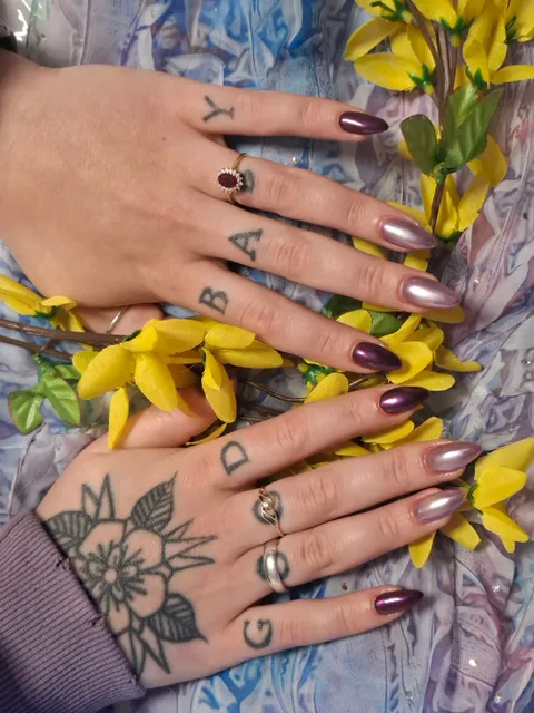 Bild 2 von 27 in der Galerie von "Beauty Nails By Nicky"