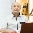 Александр Иванов