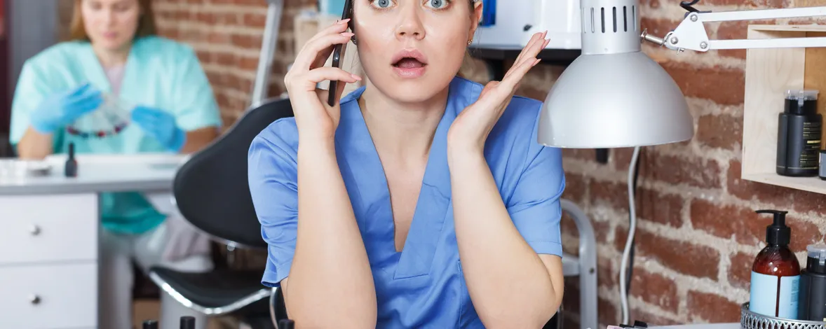 Обязанности администратора салона красоты