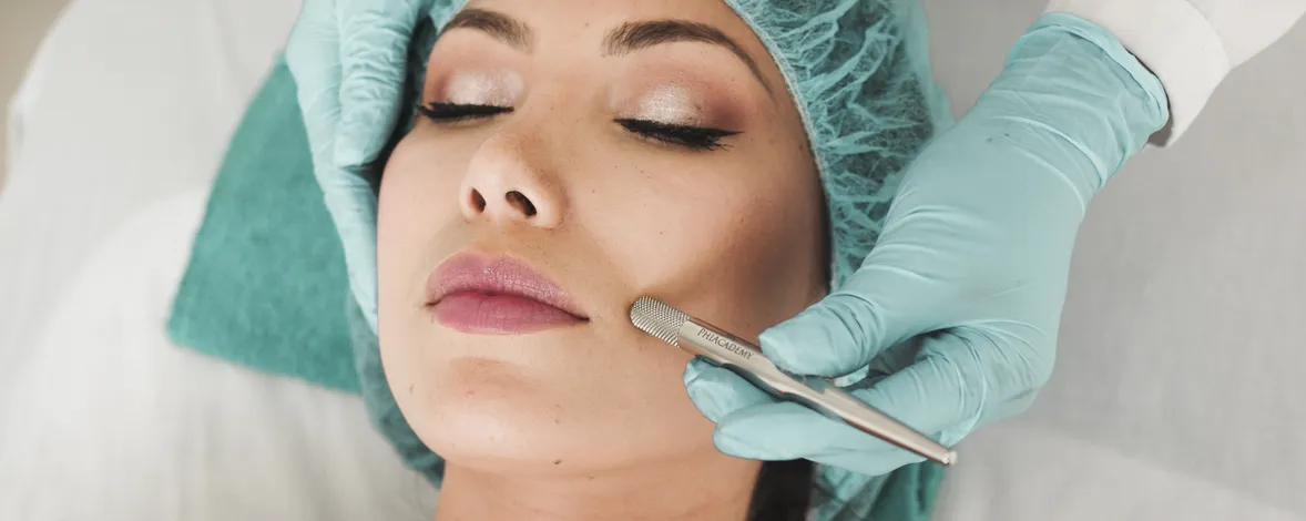Online appointment software for permanent makeup artists and their clients