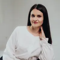 Марина Польова