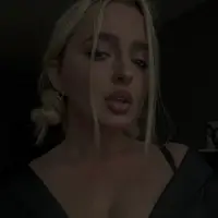 Яна Максименко
