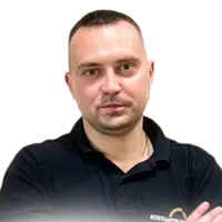 Костянтин Нікольников