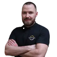 Олександр Козаков