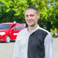 Олег Ясній