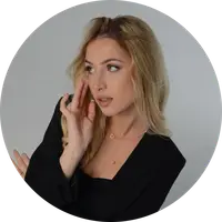 Юлія