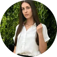 Анна Довбик