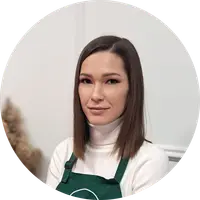 Юлія .
