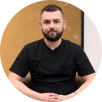 Андрій Плоскіна