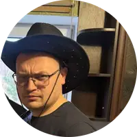 Юрій Зелінський