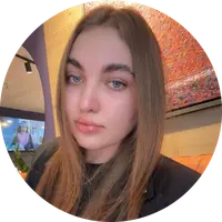 Влада Майстренко