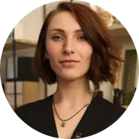 Уляна Оліяр
