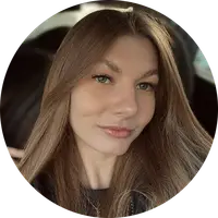 Оля Лаптінова