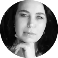 Аліна Молодчікова