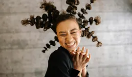 Отзывы в салоне красоты: как получить, и что с ними делать