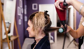 Управляющий салона красоты