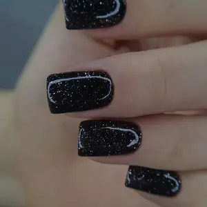 Nails by mint