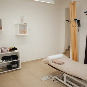KONDAKOV MASSAGE STUDIO (Senvari s.r.o.) · Kondakov Massage Studio - Vinohrady (Korunní)