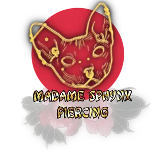 Madame Sphynx Piercing