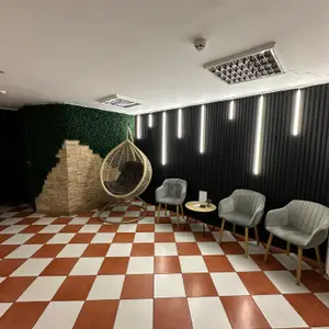 Rent4beauty · вул. Прорізна, 9