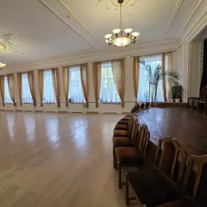 ELITE DANCE STUDIO · Поштовий 40, Велика Зала
