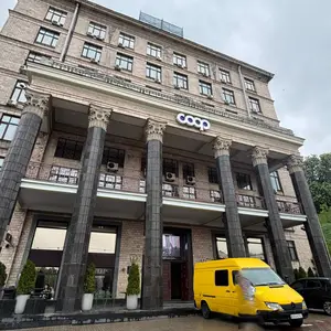 Nenaglyadnaya Nails Kyiv
