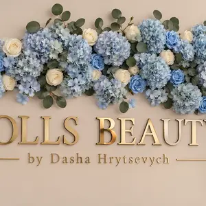 DOLLS BEAUTY