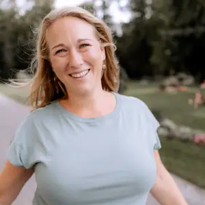 Female Empowerment Training Agnes Hochbichler · Agnes Hochbichler