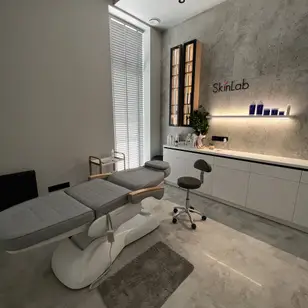 SkinLab: Beauty Clinic photo 3