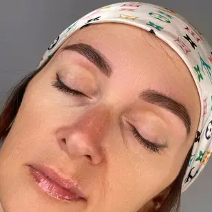 ali.brows13 photo 3