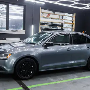 Volt Detailing · Коновальця 148б photo 3
