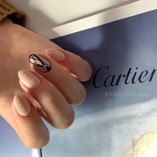 Vaulina_nail photo 3