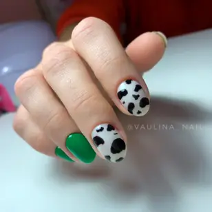 Vaulina_nail photo 5