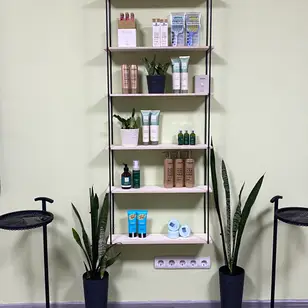 YARA hair treatment studio photo 2
