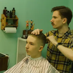 Point Barbershop photo 3