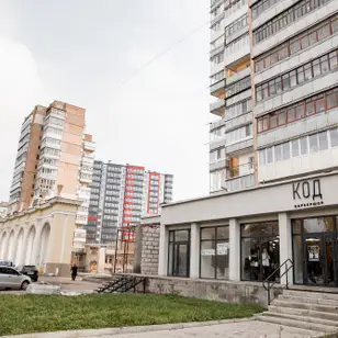 К О Д : Київська 104(Глобал) photo 2