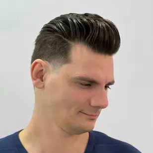 BASE (Crovv Barber) photo 3