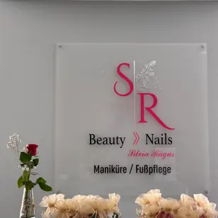S.R Beauty Nails photo 2