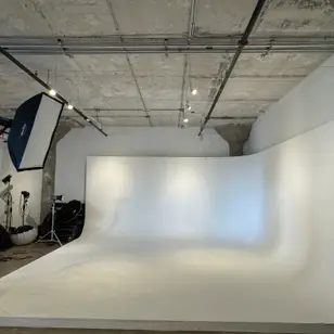 MAE studio photo 2