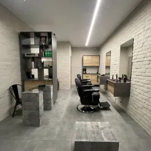 servant barber photo 2