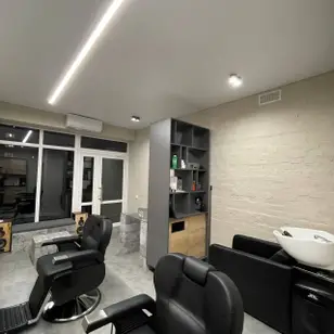servant barber photo 4
