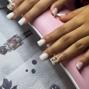 GlamourLashesAndNails photo 2