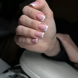 Fresh nails Lviv photo 2
