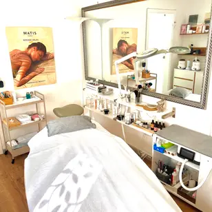 DANIELA FAZZONE MASSAGE & BEAUTY photo 3