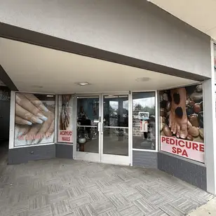 Famous Nails | Nail Salon in Gresham, OR photo 2