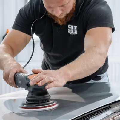 911 Studio на Бандери photo 2