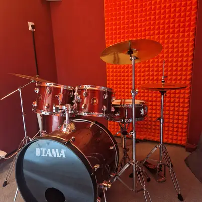 Drop-D Music Studio - Zkušebny a Nahrávaní photo 18